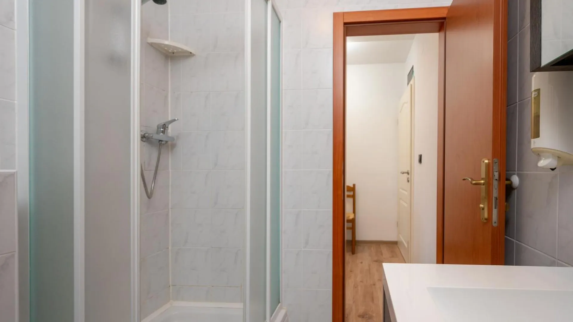 Apartments Zdravko Trogir 0*,
